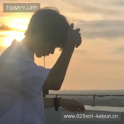 骆铖柳